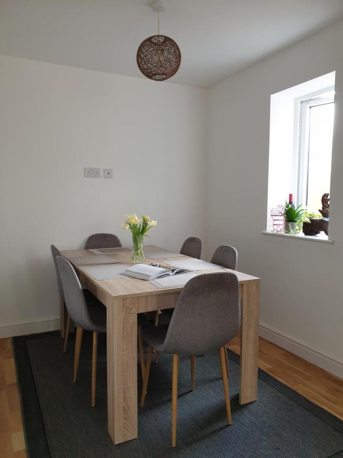 Cheerful 1 Private Room-Ensuite With Free Parking Silverdale  Exterior foto