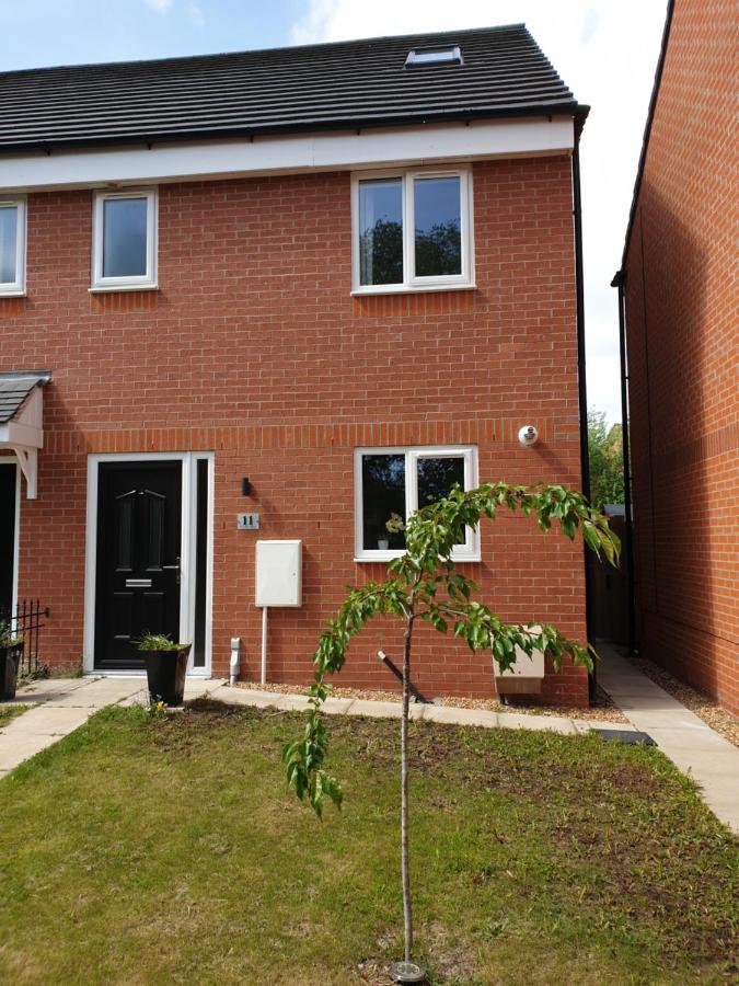 Cheerful 1 Private Room-Ensuite With Free Parking Silverdale  Exterior foto