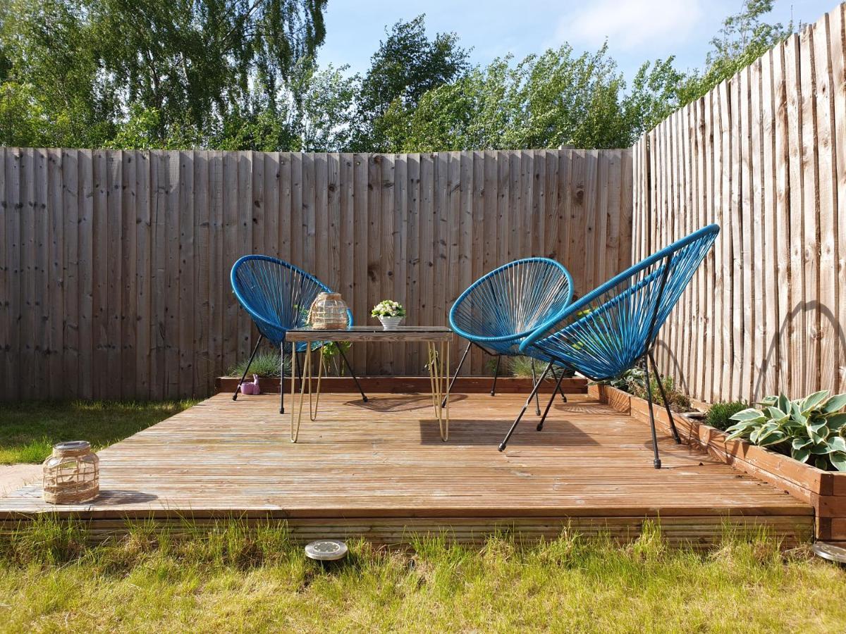 Cheerful 1 Private Room-Ensuite With Free Parking Silverdale  Exterior foto